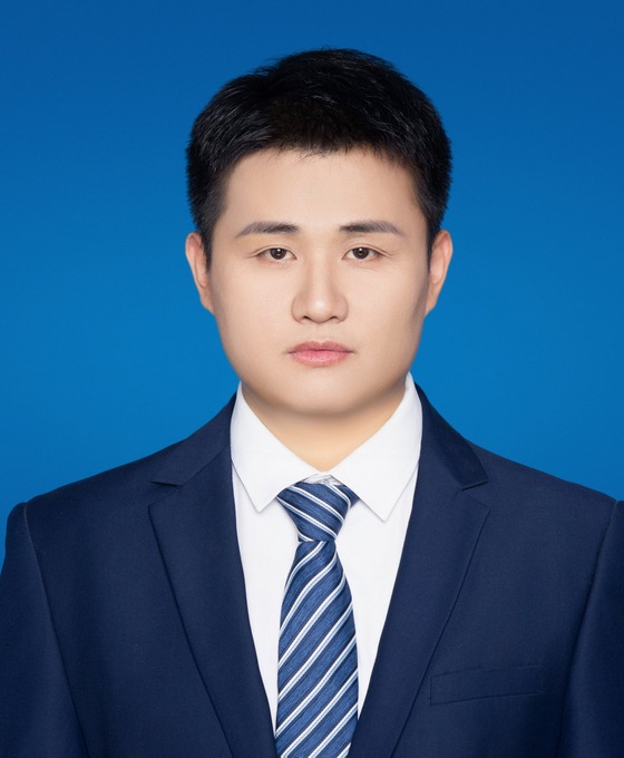 张正委律师照片
